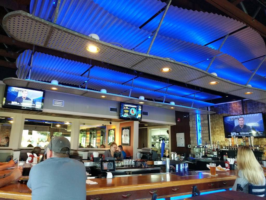 Chilis Grill & Bar | restaurant | 638 Stillwater Ave, Bangor, ME 04401, USA | 2079475770 OR +1 207-947-5770