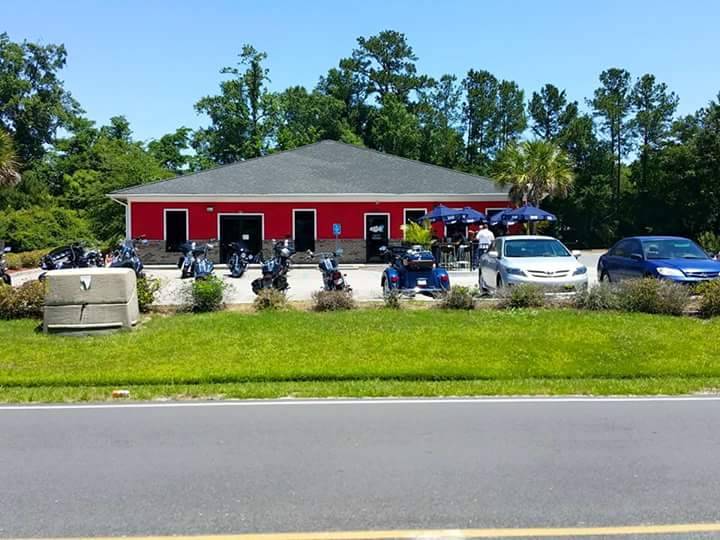 Tail Race Tavern | restaurant | 418 Barony St, Moncks Corner, SC 29461, USA | 8437617735 OR +1 843-761-7735