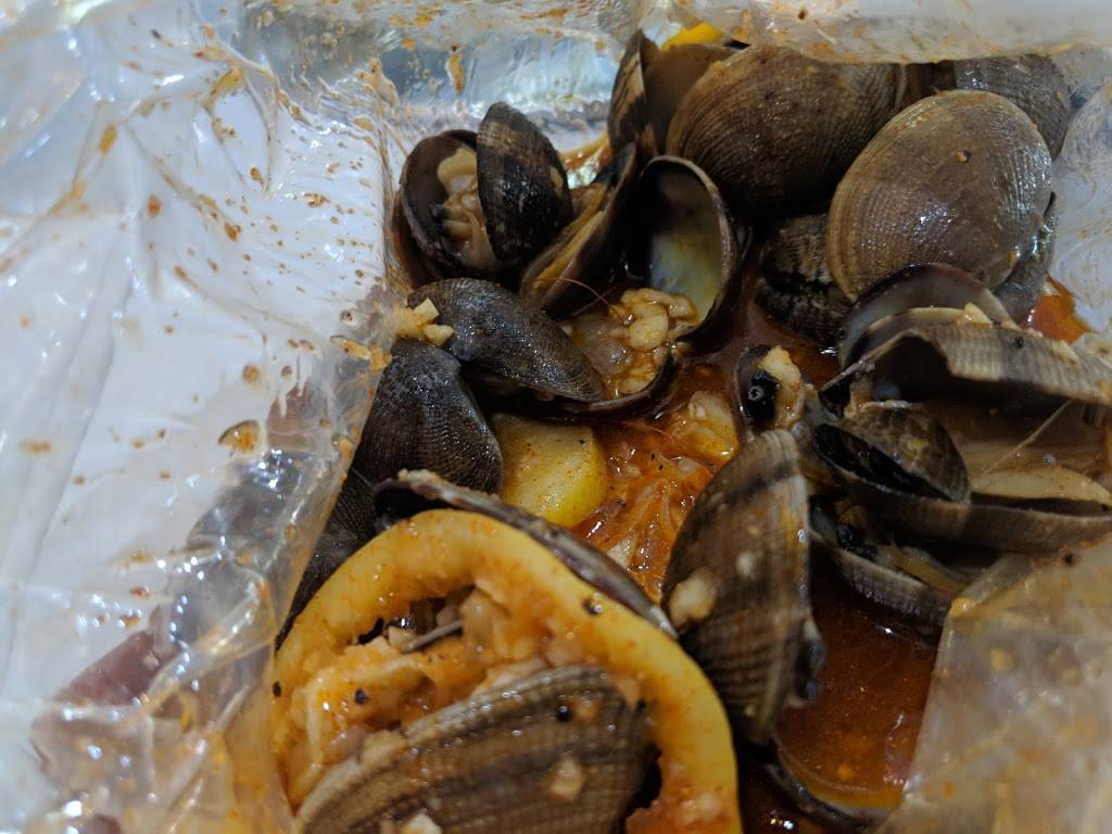 Claw Shack | restaurant | 1696 Berryessa Rd, San Jose, CA 95133, USA | 4086496741 OR +1 408-649-6741