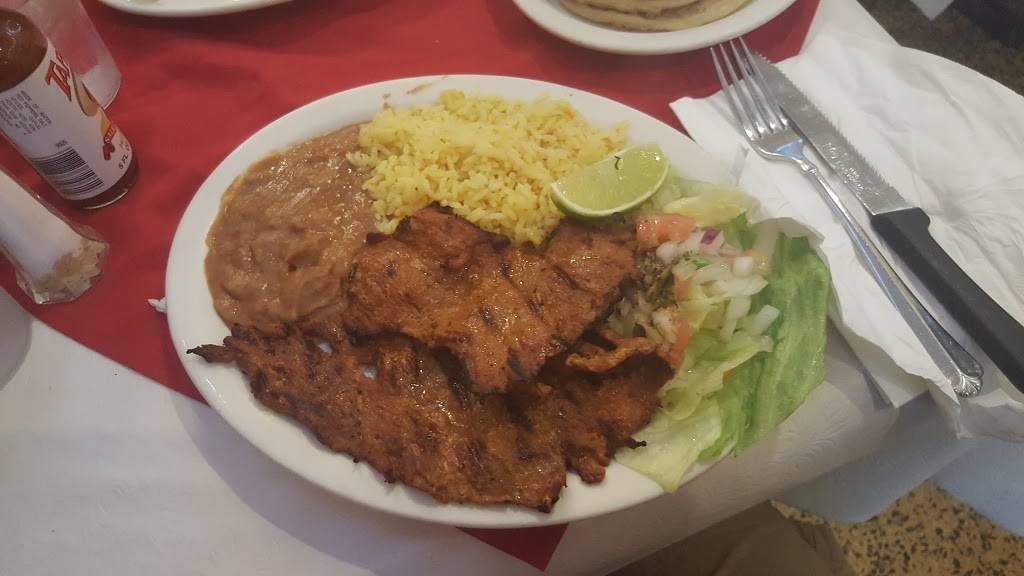 El Pulgarcito Restaurant | restaurant | 3838 Mt Vernon Ave, Alexandria, VA 22305, USA | 7035494549 OR +1 703-549-4549