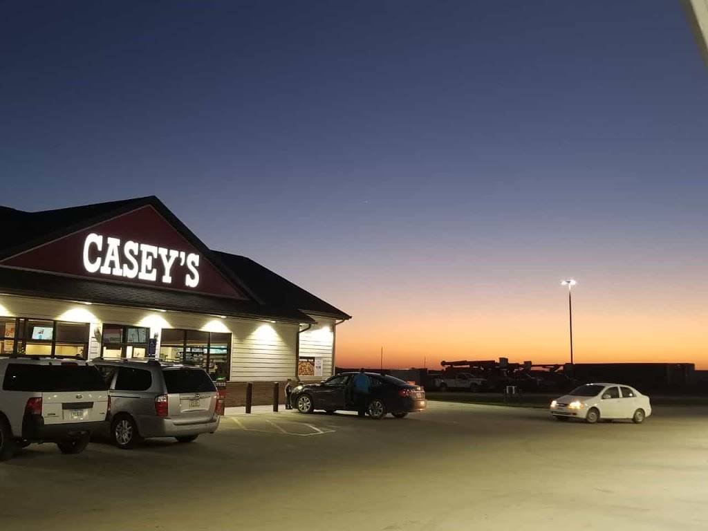 Caseys | restaurant | 620 W Tilden St, Postville, IA 52162, USA | 5638643532 OR +1 563-864-3532