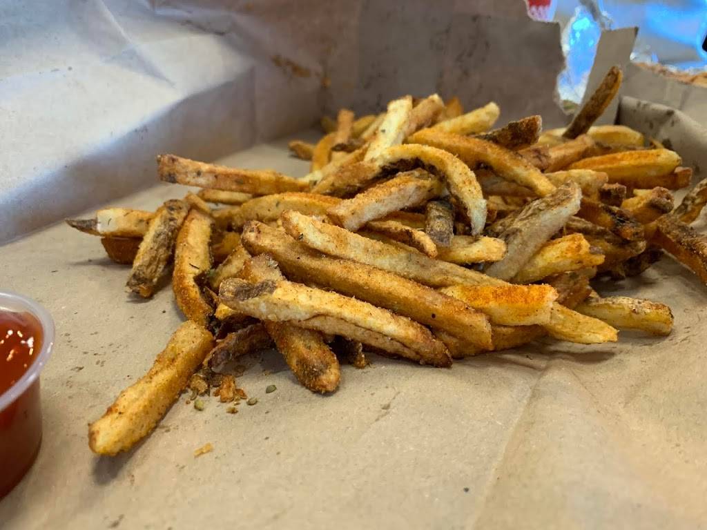 Five Guys | meal takeaway | 4833 S Hulen St, Fort Worth, TX 76132, USA | 8172638900 OR +1 817-263-8900