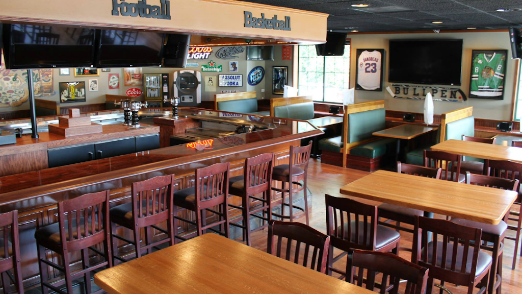 Gelsosomos Pizzeria and Pub | restaurant | 9318 Indianapolis Blvd, Highland, IN 46322, USA | 2199249300 OR +1 219-924-9300