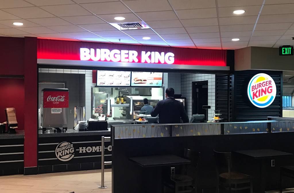 Burger King | restaurant | Kansas City International Airport (MCI), Kansas City, MO 64195, USA | 8162435700 OR +1 816-243-5700