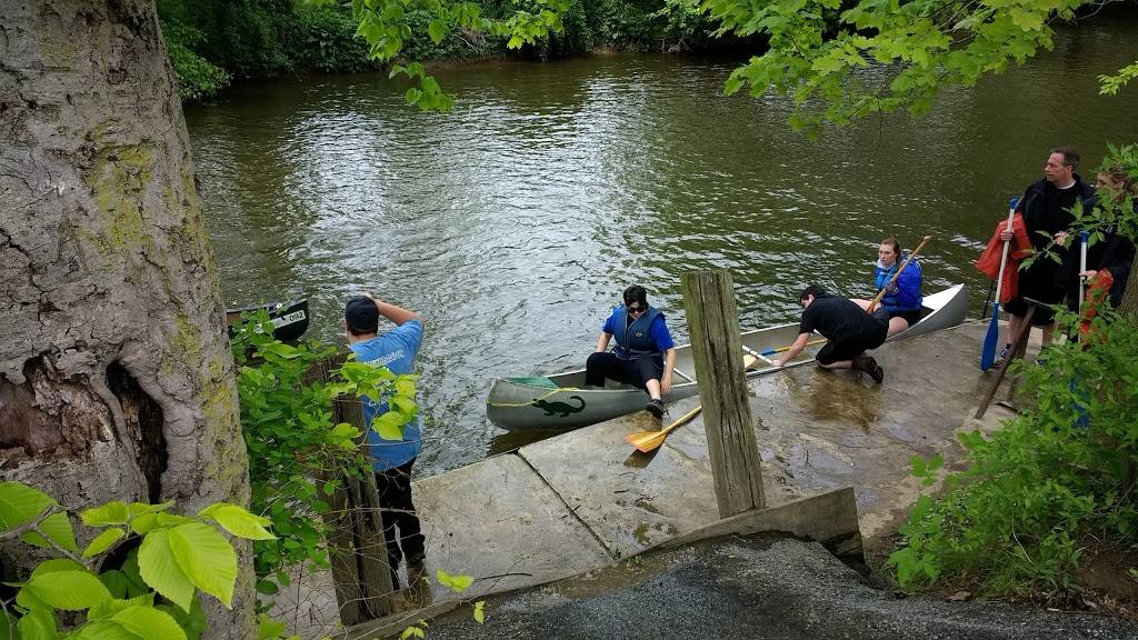 Northbrook Canoe Co | restaurant | 1810 Beagle Rd, West Chester, PA 19382, USA | 6107932279 OR +1 610-793-2279