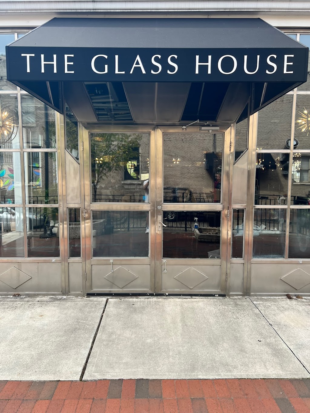 The Glass House | restaurant | 1019 Jefferson St, Lynchburg, VA 24504, USA | 4346164680 OR +1 434-616-4680