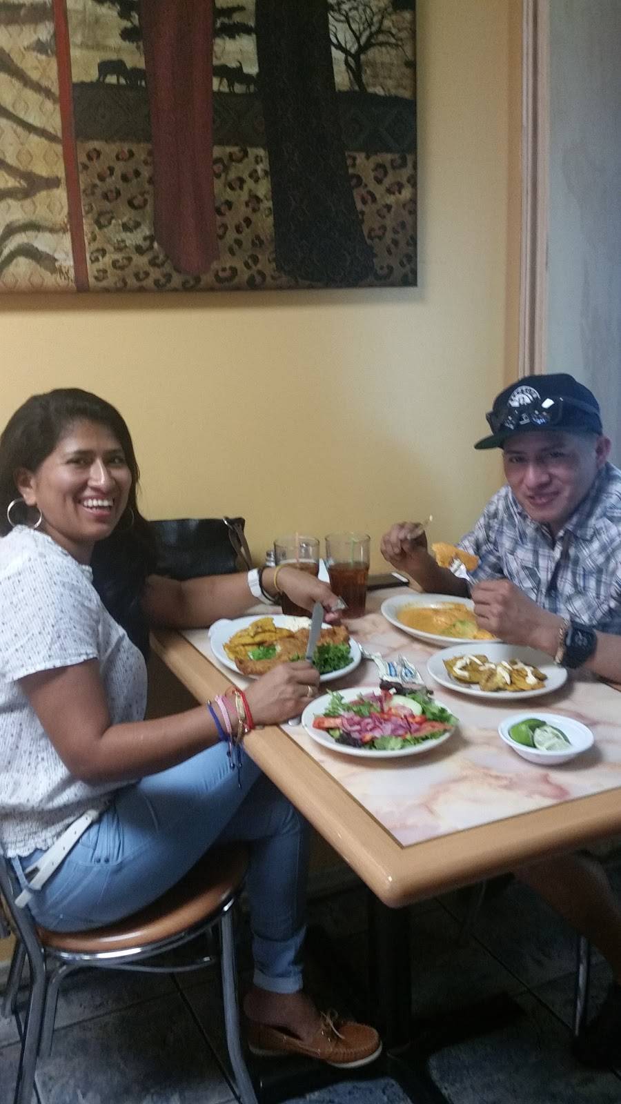 La Caleta | restaurant | 1529 Gates Ave, Brooklyn, NY 11237, USA | 7184188050 OR +1 718-418-8050