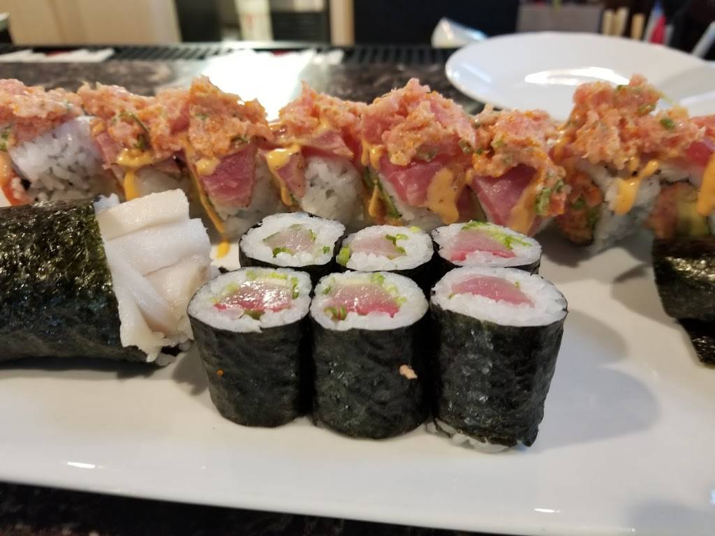 Oishii BB | restaurant | 40 Tamarack Ave, Danbury, CT 06811, USA | 2037447421 OR +1 203-744-7421