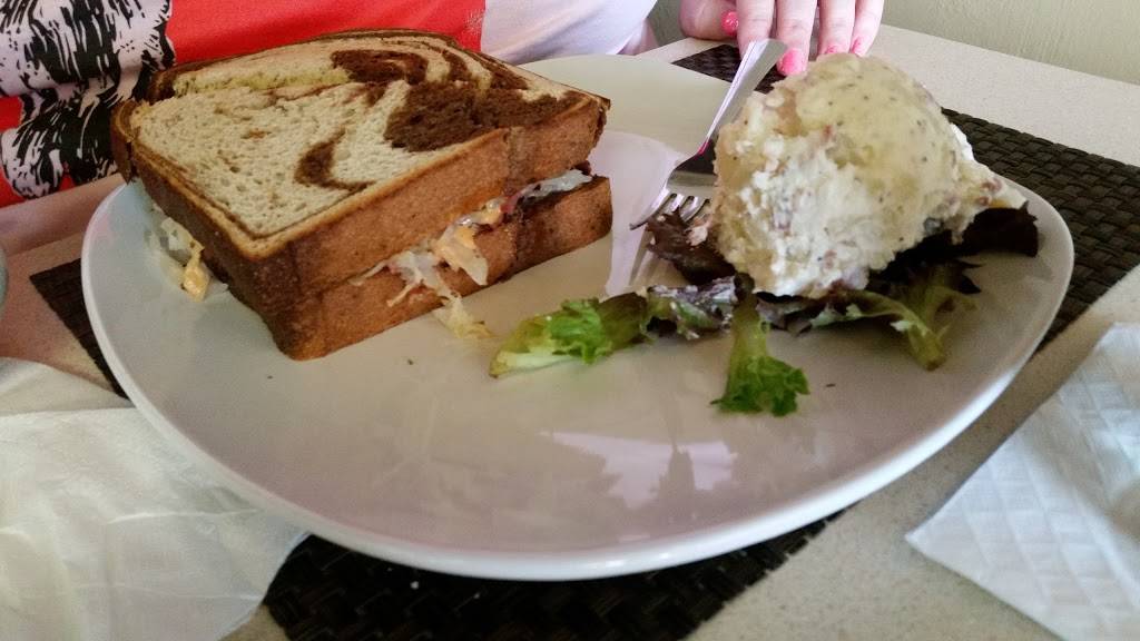 Brew Pot Cafe | restaurant | 19 W Main St, Wakeman, OH 44889, USA | 4408392233 OR +1 440-839-2233