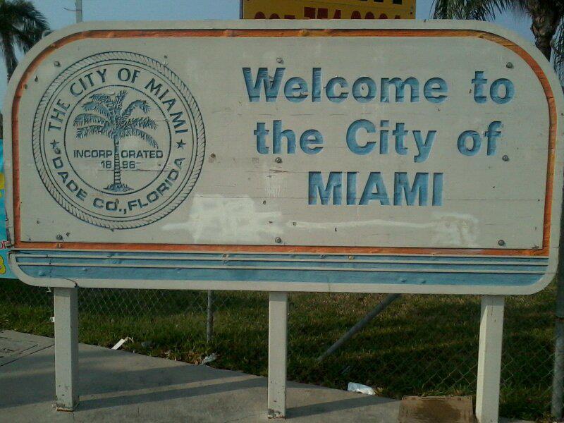 mobile halal of miami | restaurant | 6800 NW 7th Ave, Miami, FL 33150, USA | 7863095231 OR +1 786-309-5231