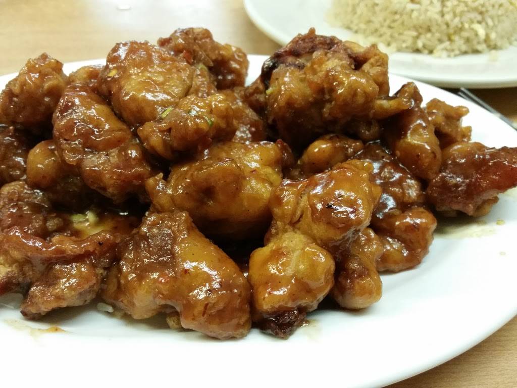 Hays City Donuts/ Hays City Chinese Cuisine | bakery | 106 Burleson St, Kyle, TX 78640, USA | 5122683920 OR +1 512-268-3920