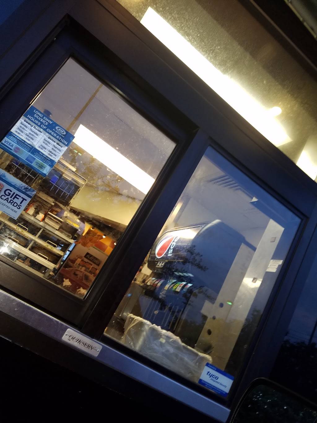 Long John Silvers | restaurant | 104 E Blackstock Rd, Spartanburg, SC 29301, USA | 8645767219 OR +1 864-576-7219