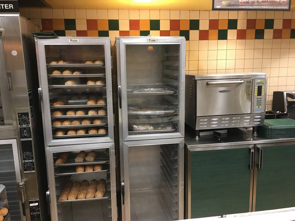 Subway Restaurants | restaurant | 4010 Chicago Ave, Riverside, CA 92507, USA | 9513691000 OR +1 951-369-1000