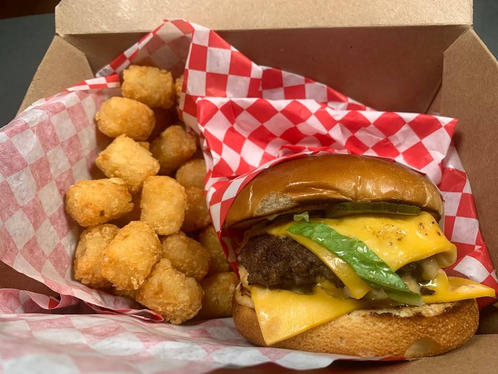 TwinsBurgers | restaurant | 8870 Darrow Rd, Twinsburg, OH 44087, USA | 3304053663 OR +1 330-405-3663