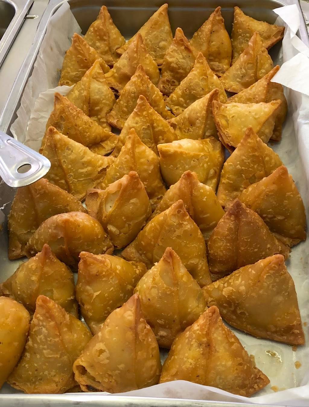 Srees Foods | restaurant | 701 Smithfield St, Pittsburgh, PA 15222, USA | 4128609181 OR +1 412-860-9181