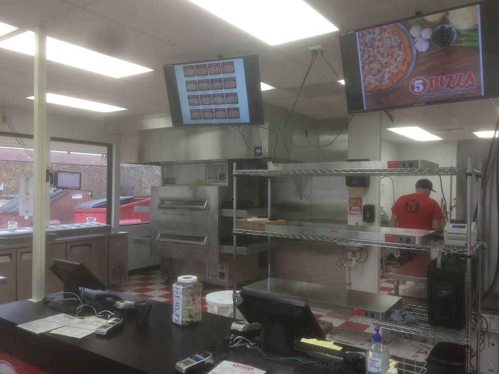 5 dollar Pizza Iowa City | meal delivery | 521 Hwy 1 W, Iowa City, IA 52246, USA | 3193515555 OR +1 319-351-5555