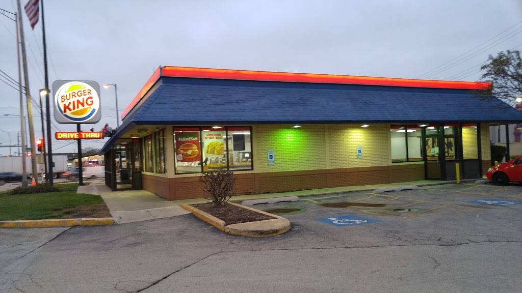 Burger King | restaurant | 2814 E Higgins Rd, Elk Grove Village, IL 60007, USA | 8476406780 OR +1 847-640-6780