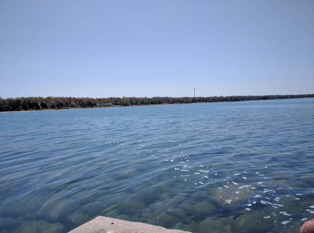 Beachside Cafe | restaurant | 596 Harbour St, Port Elgin, ON N0H 2C5, Canada | 5198325455 OR +1 519-832-5455