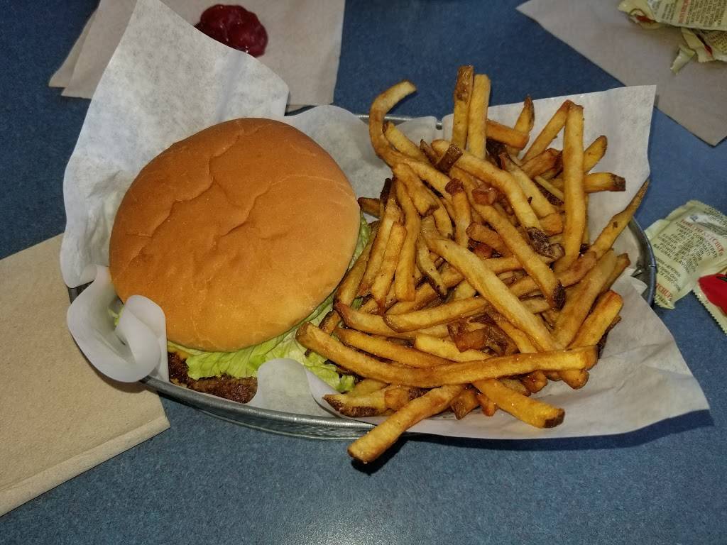 Burger Queen | restaurant | 1002 SW Queen Ave, Albany, OR 97321, USA | 5419812039 OR +1 541-981-2039