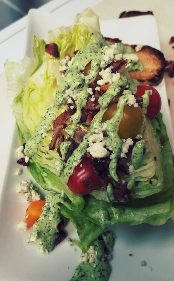 The Lyons Den Restaurant & Taphouse | restaurant | 160 E Main St, Lyons, CO 80540, USA | 3038232322 OR +1 303-823-2322