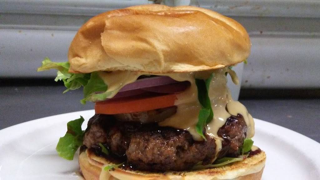 Your Pit BBQ | restaurant | 3909 Liberty Ave, Vermilion, OH 44089, USA | 4409677919 OR +1 440-967-7919