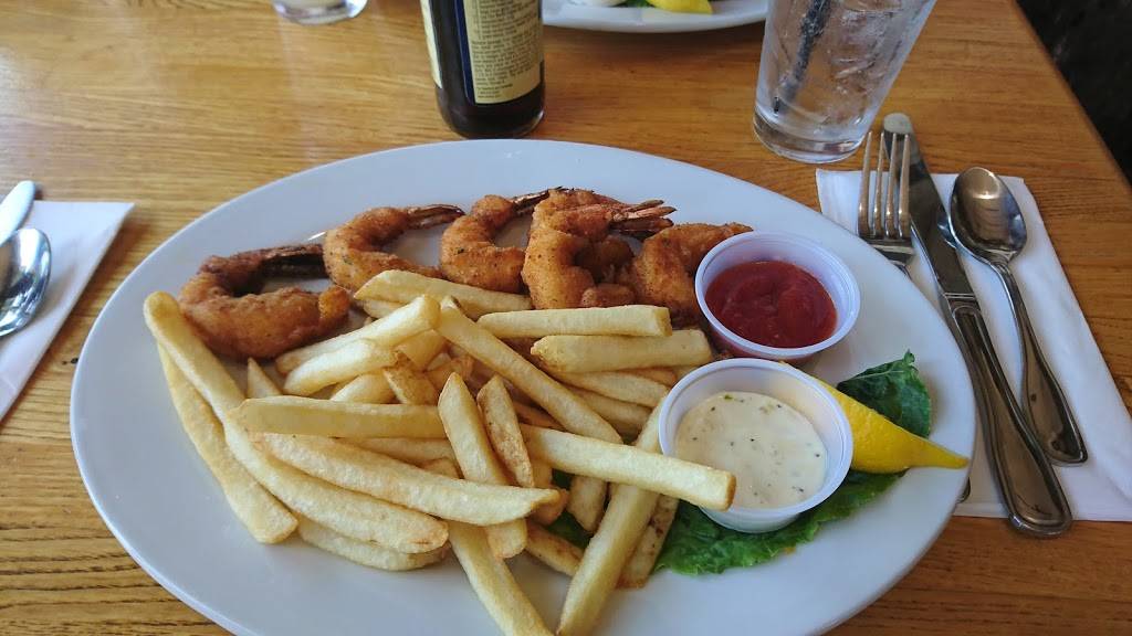 Wharf House Restaurant | restaurant | 1400 Wharf Rd, Capitola, CA 95010, USA | 8314763534 OR +1 831-476-3534