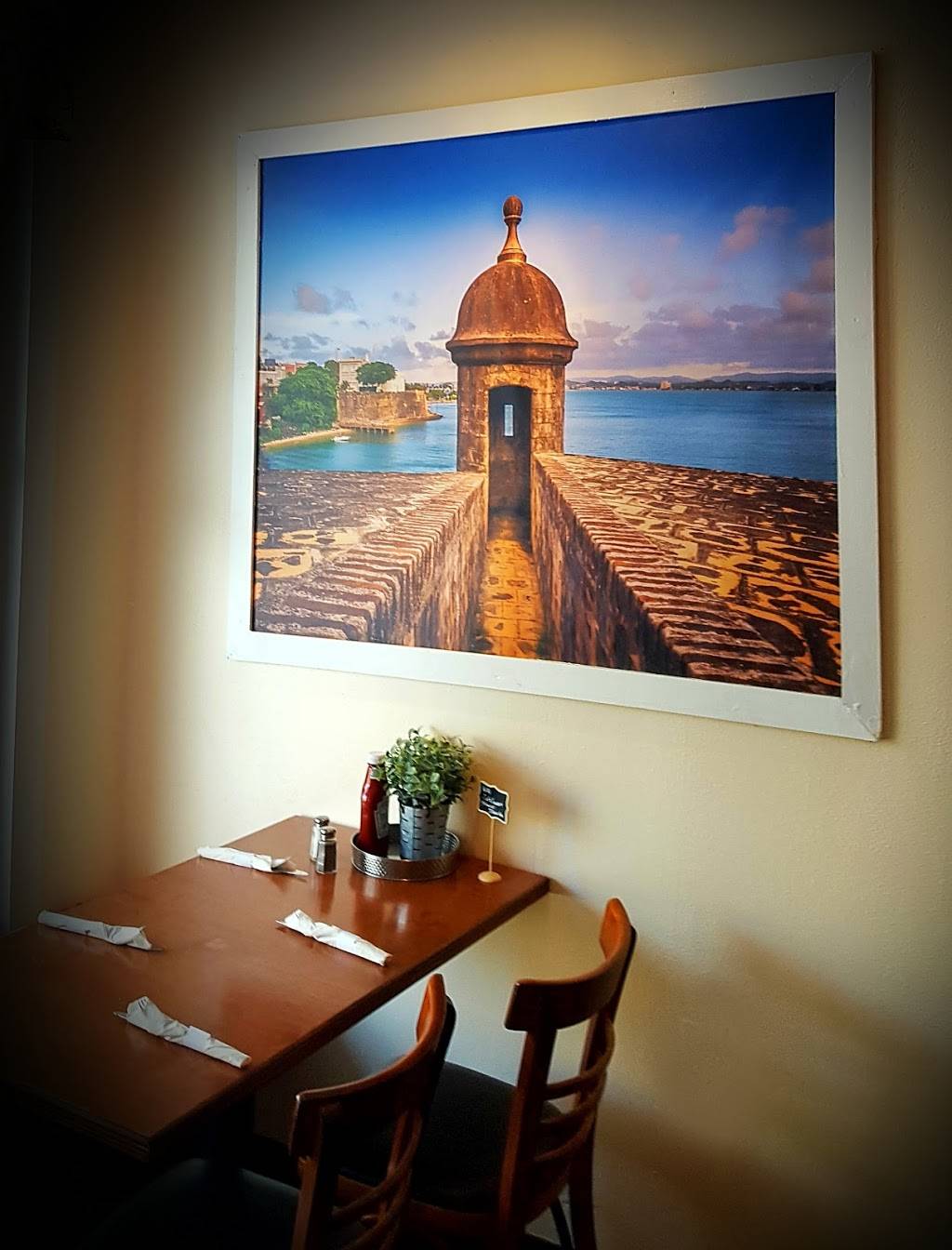 Café Con Leche (Restaurant) | restaurant | 10 Main St, Wappingers Falls, NY 12590, USA | 8456321535 OR +1 845-632-1535