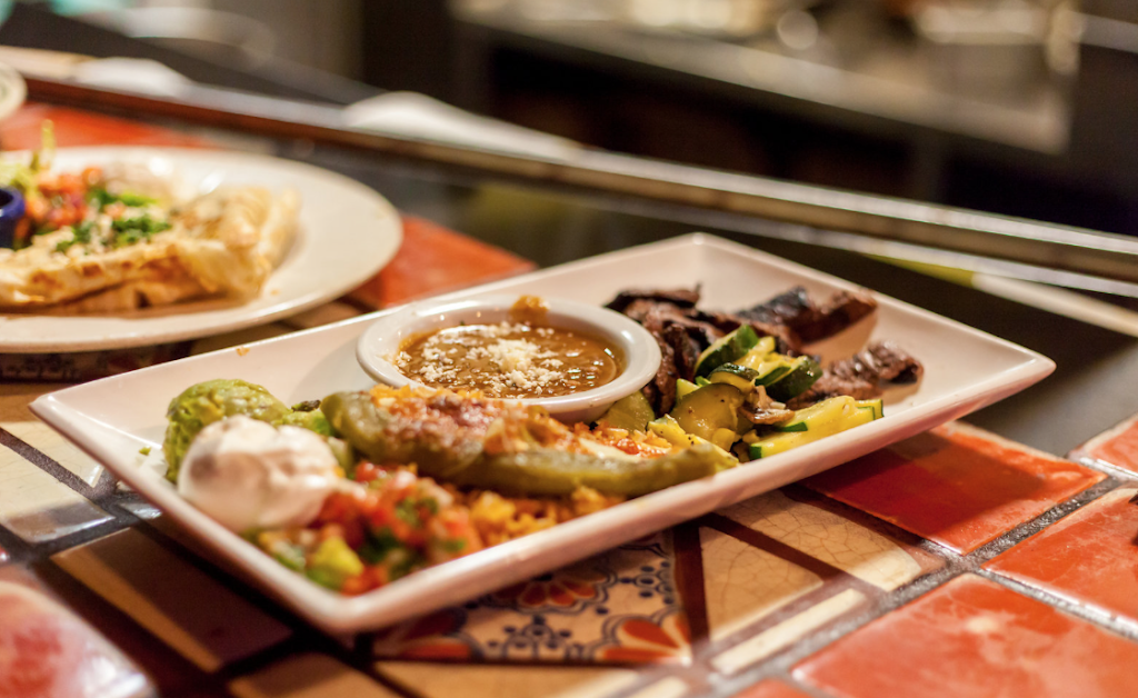 Laredos Grill | restaurant | 555 Aloha St, Seattle, WA 98109, USA | 2062181040 OR +1 206-218-1040