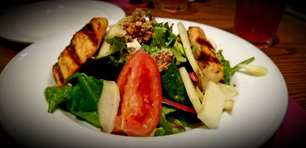 Star Cafe | restaurant | 2217 Honolulu Ave #2, Montrose, CA 91020, USA | 8189577827 OR +1 818-957-7827