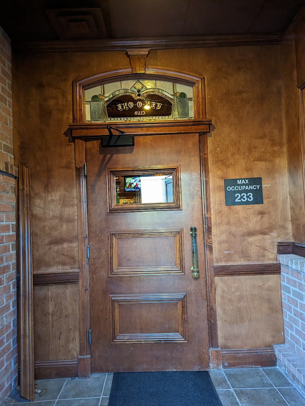 Ten O One Club | restaurant | 1001 Main St, Green Bay, WI 54301, USA | 9203013702 OR +1 920-301-3702