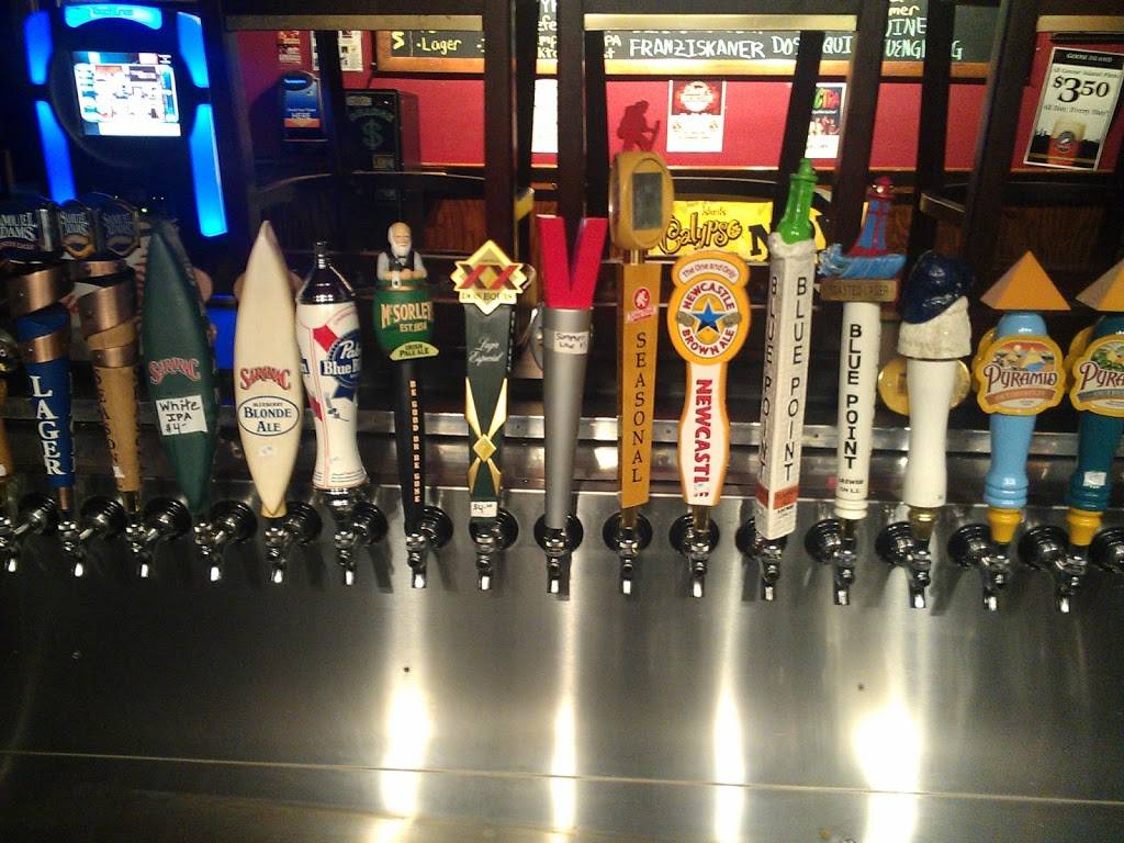 Firehouse Saloon | restaurant | 814 S Clinton Ave, Rochester, NY 14620, USA | 5853193832 OR +1 585-319-3832