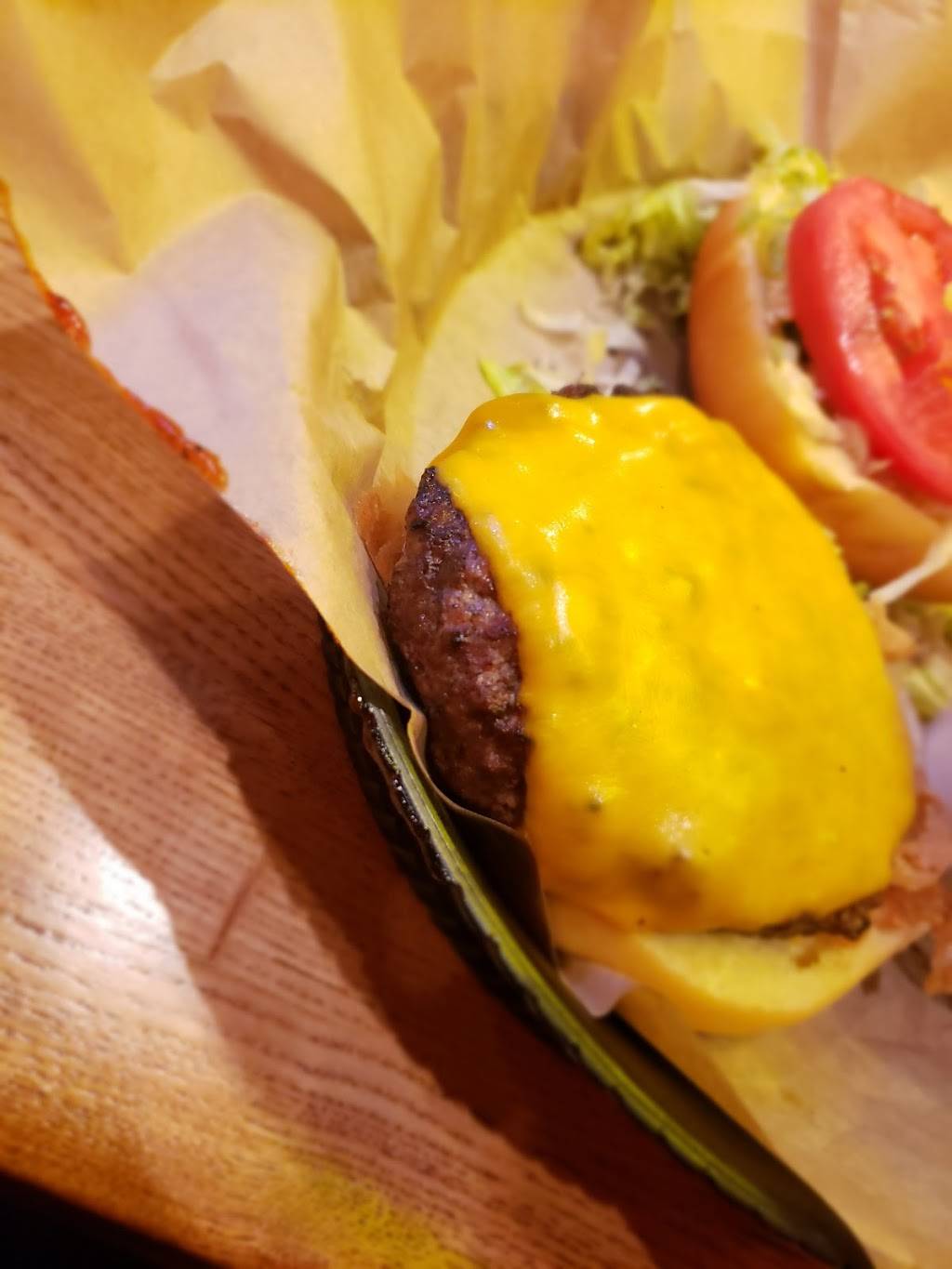 Lucilles Bad To the Bone BBQ | restaurant | 3011 Yamato Rd # A1, Boca Raton, FL 33434, USA | 5619979557 OR +1 561-997-9557