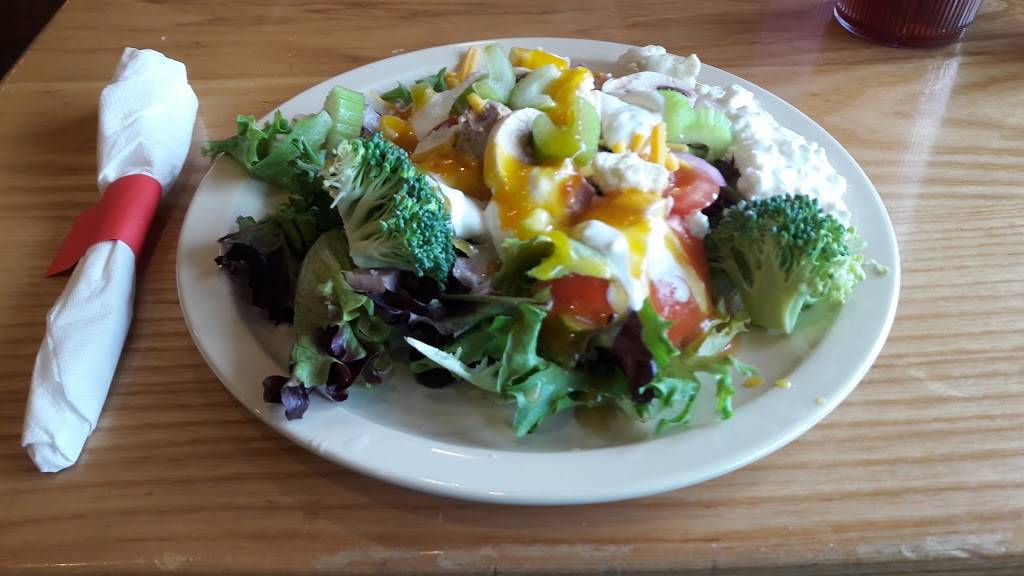 Farmers Family Restaurant | restaurant | 1958 Old Fort Pkwy, Murfreesboro, TN 37129, USA | 6158677717 OR +1 615-867-7717