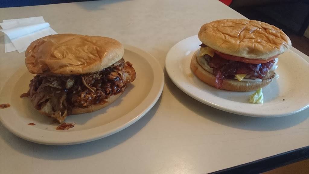 Country Diner | restaurant | 411 E 4th Ave, Watauga, TN 37694, USA | 4234340090 OR +1 423-434-0090