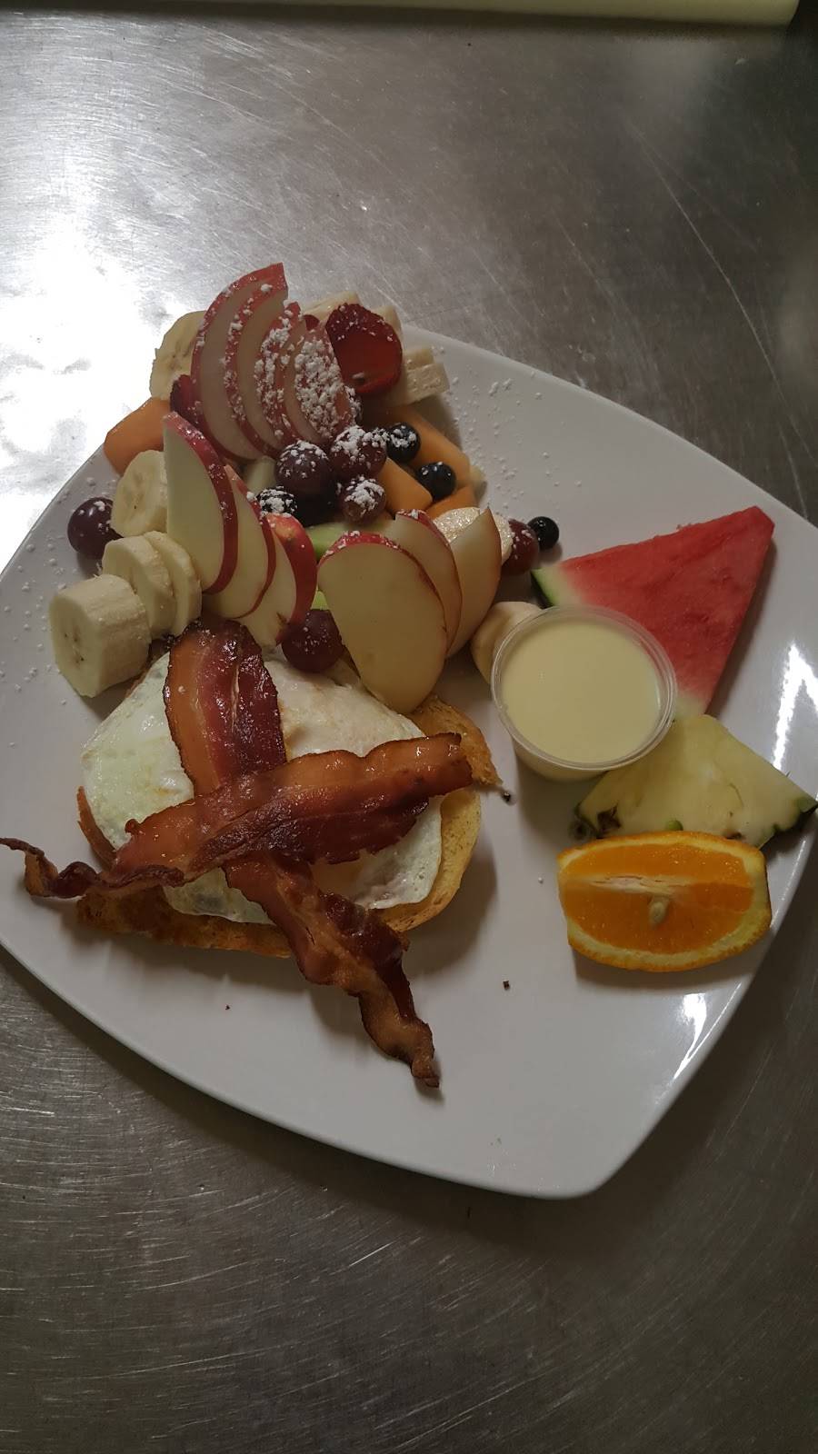 LEtoile De Mirabel | restaurant | 13248 Boulevard Curé-Labelle, Mirabel, QC J7J 1G9, Canada | 4504340111 OR +1 450-434-0111