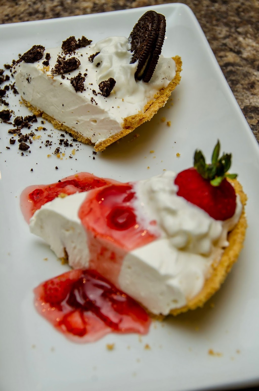 Surf’s Up Lombard | restaurant | 845 E Roosevelt Rd #4744, Lombard, IL 60148, USA | 6306139439 OR +1 630-613-9439