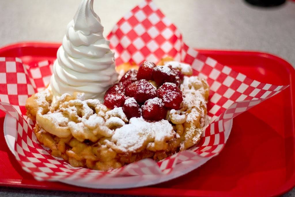 Kikis Funnel Cakes FUN Fair Food Truck | restaurant | 89 Balsam St, Collingwood, ON L9Y 3Y6, Canada | 6472875022 OR +1 647-287-5022