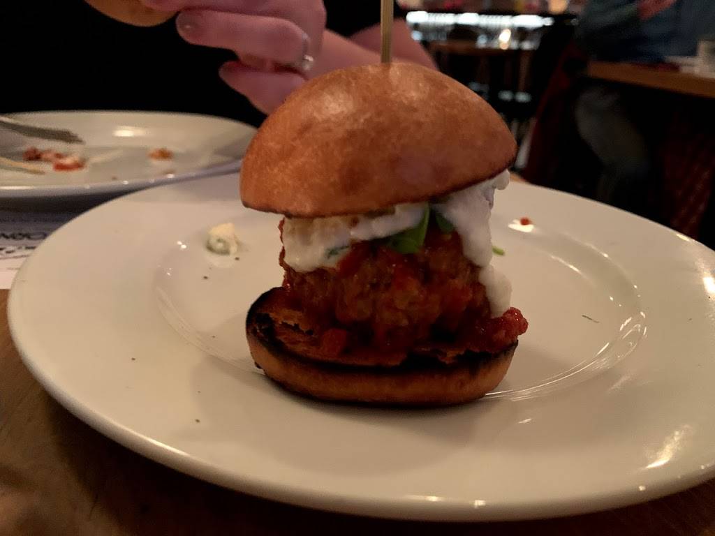 Via Forno | restaurant | 2 Garth Rd, Scarsdale, NY 10583, USA | 9145566464 OR +1 914-556-6464