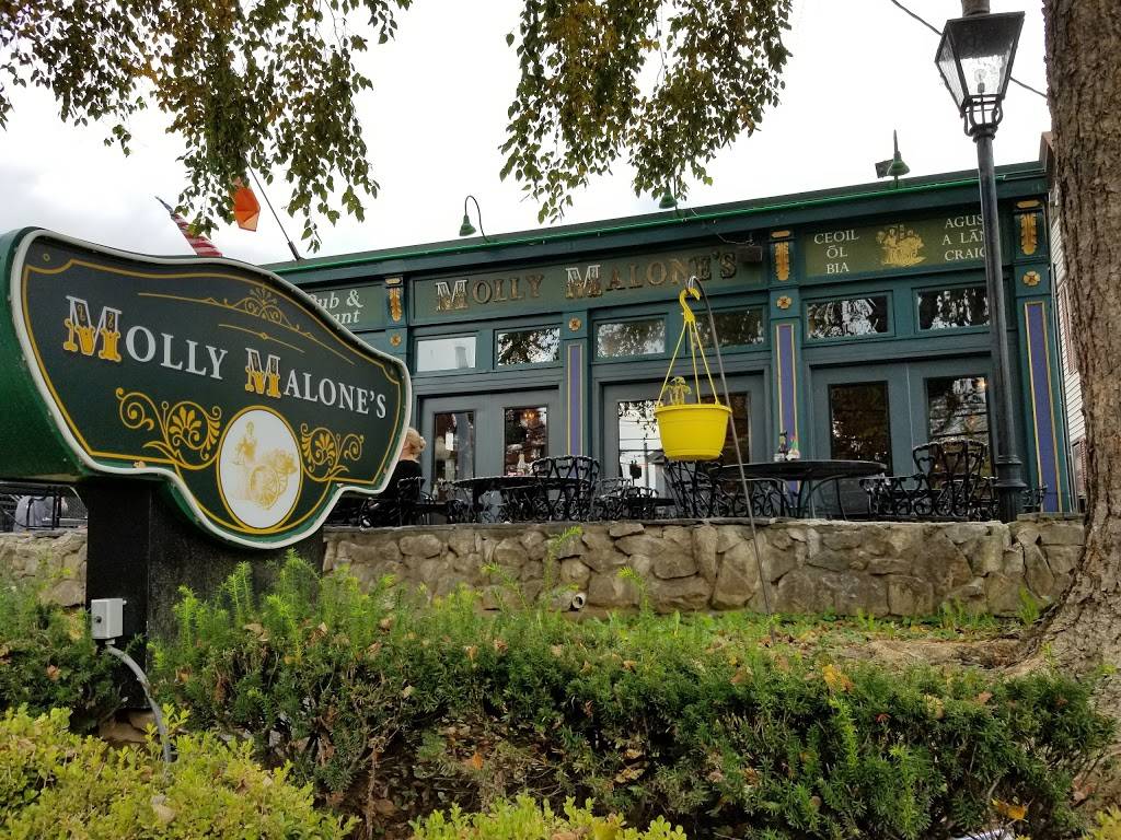 Molly Malones Irish Pub | restaurant | 933 Baxter Ave, Louisville, KY 40204, USA | 5024731222 OR +1 502-473-1222