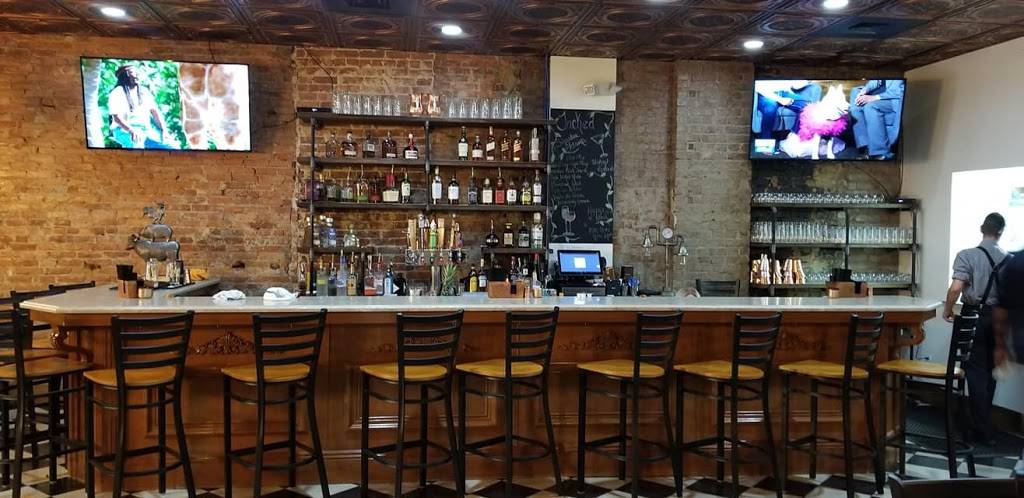 Jacked Bar and Grill | restaurant | 124 N Park Ave, Warren, OH 44481, USA | 3304695208 OR +1 330-469-5208