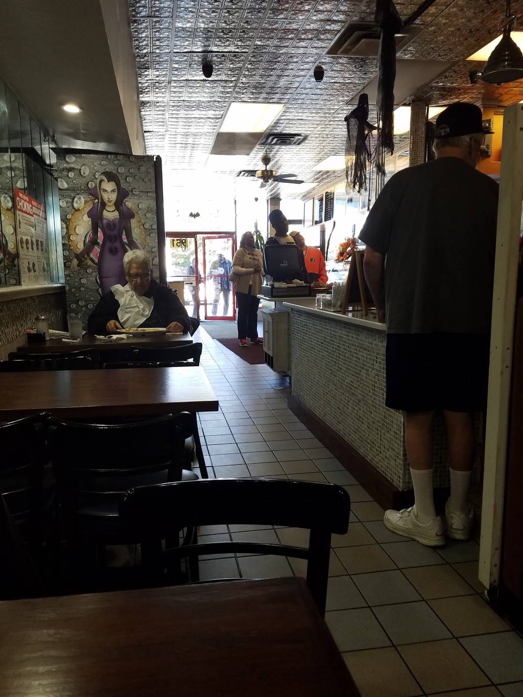 Felicias Bagels-N-Tables | restaurant | 951 Rosedale Rd, Valley Stream, NY 11581, USA | 5167910063 OR +1 516-791-0063