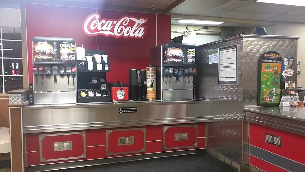 Carls Jr. | restaurant | 2380 W Grant Line Rd, Tracy, CA 95377, USA | 2098355494 OR +1 209-835-5494