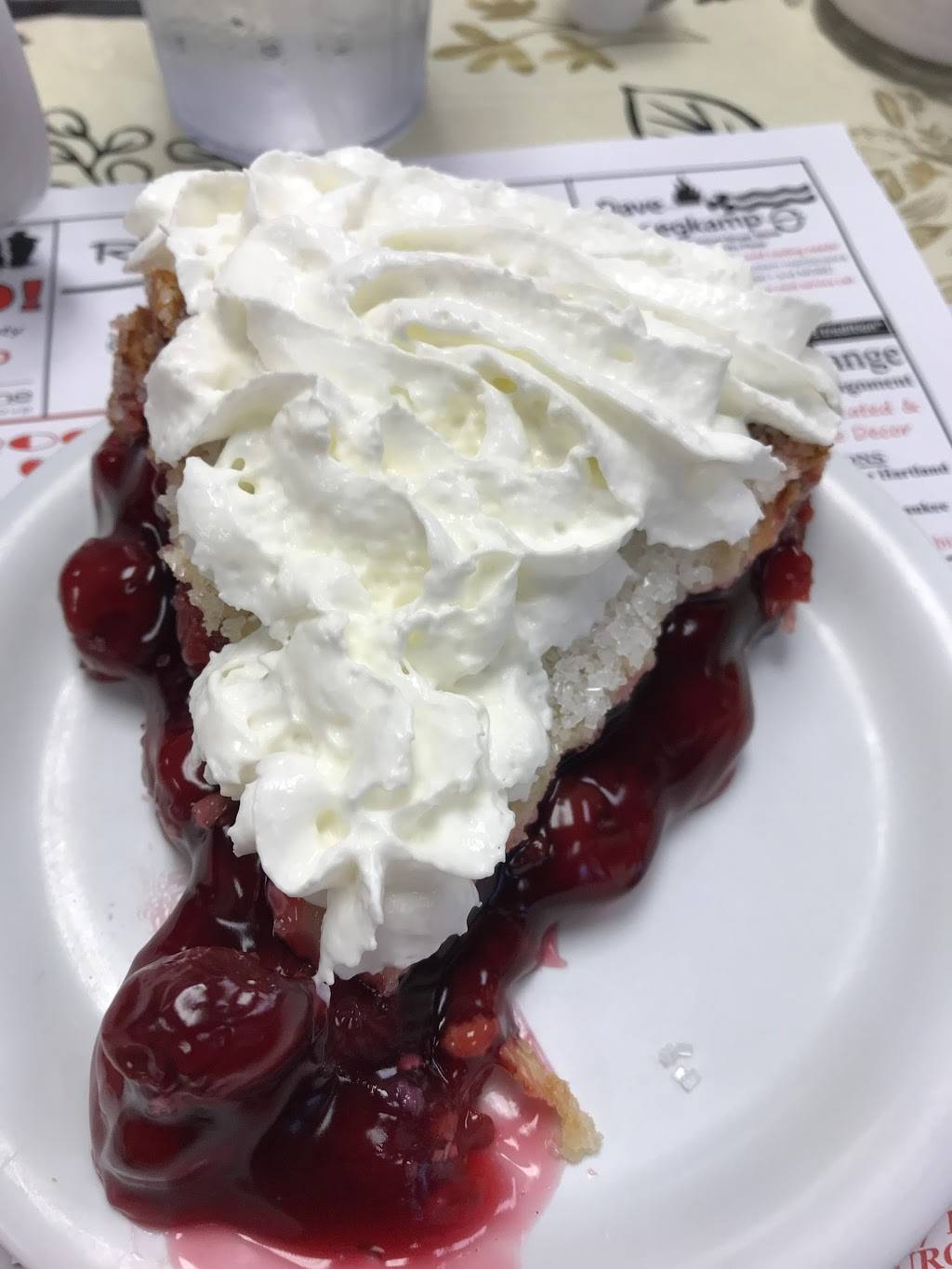 Hartbrook Cafe | restaurant | 600 Hartbrook Dr, Hartland, WI 53029, USA | 2623673930 OR +1 262-367-3930