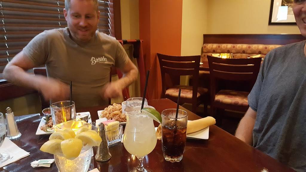 Chloës Steak & Seafood Restaurant | restaurant | 2000 Estero Blvd, Fort Myers Beach, FL 33931, USA | 2397650595 OR +1 239-765-0595