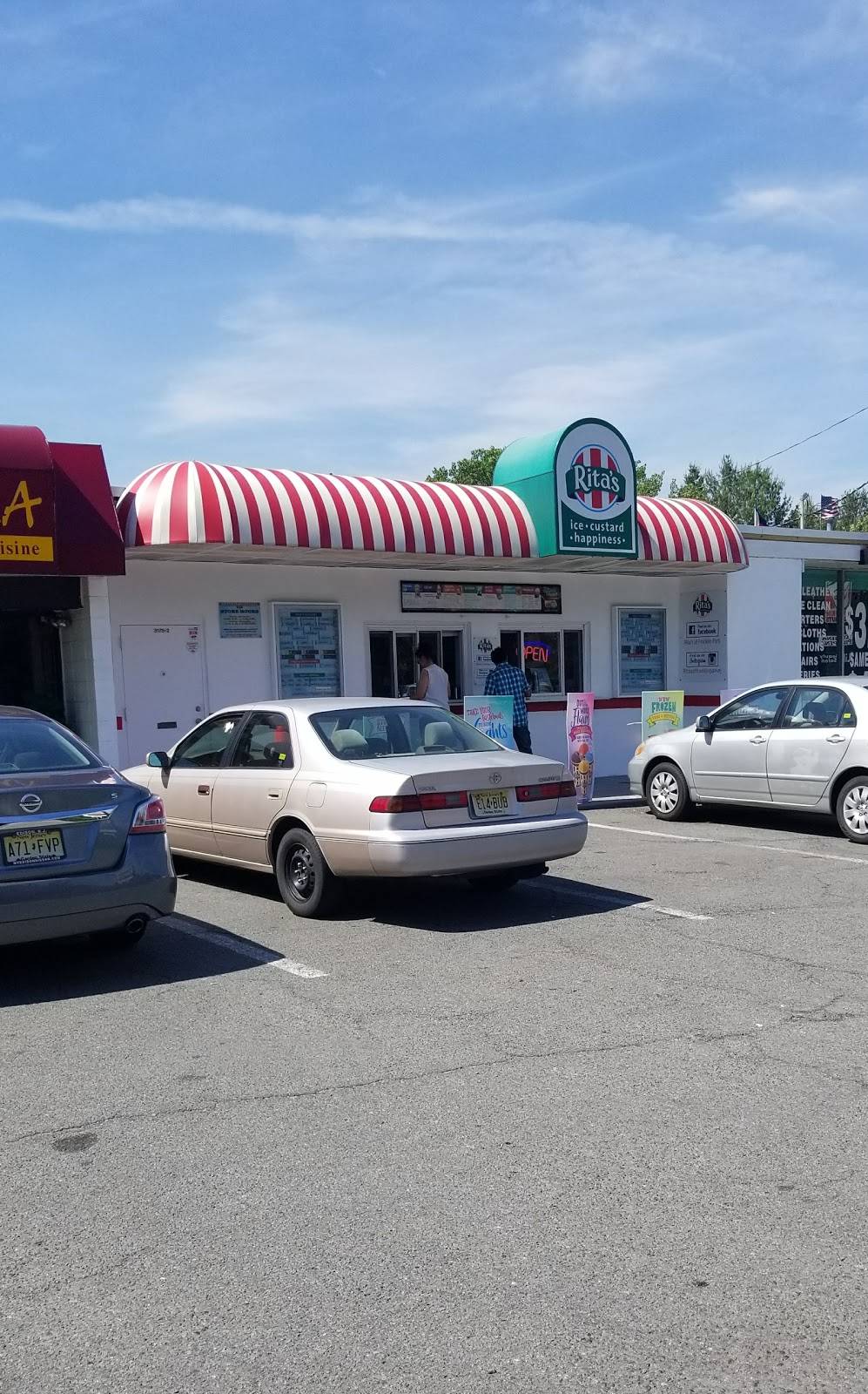 Ritas Italian Ice & Frozen Custard | restaurant | 3175 NJ-27, Franklin Park, NJ 08823, USA | 7328210385 OR +1 732-821-0385