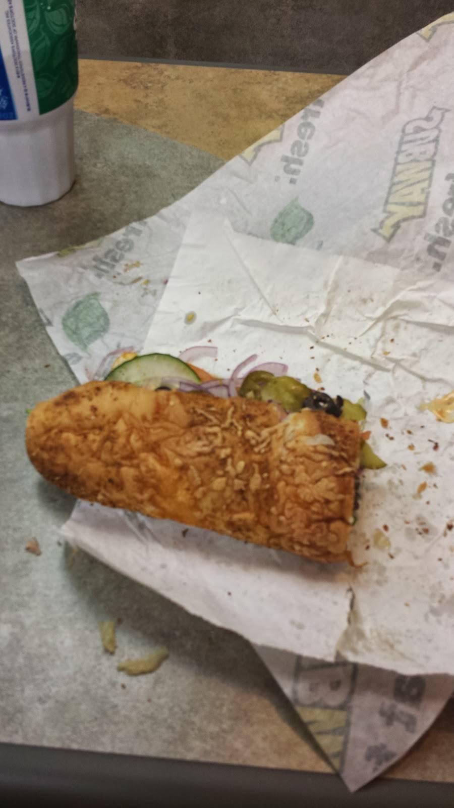 Subway Restaurants | restaurant | 5135 SE Foster Rd, Portland, OR 97206, USA | 5037715052 OR +1 503-771-5052