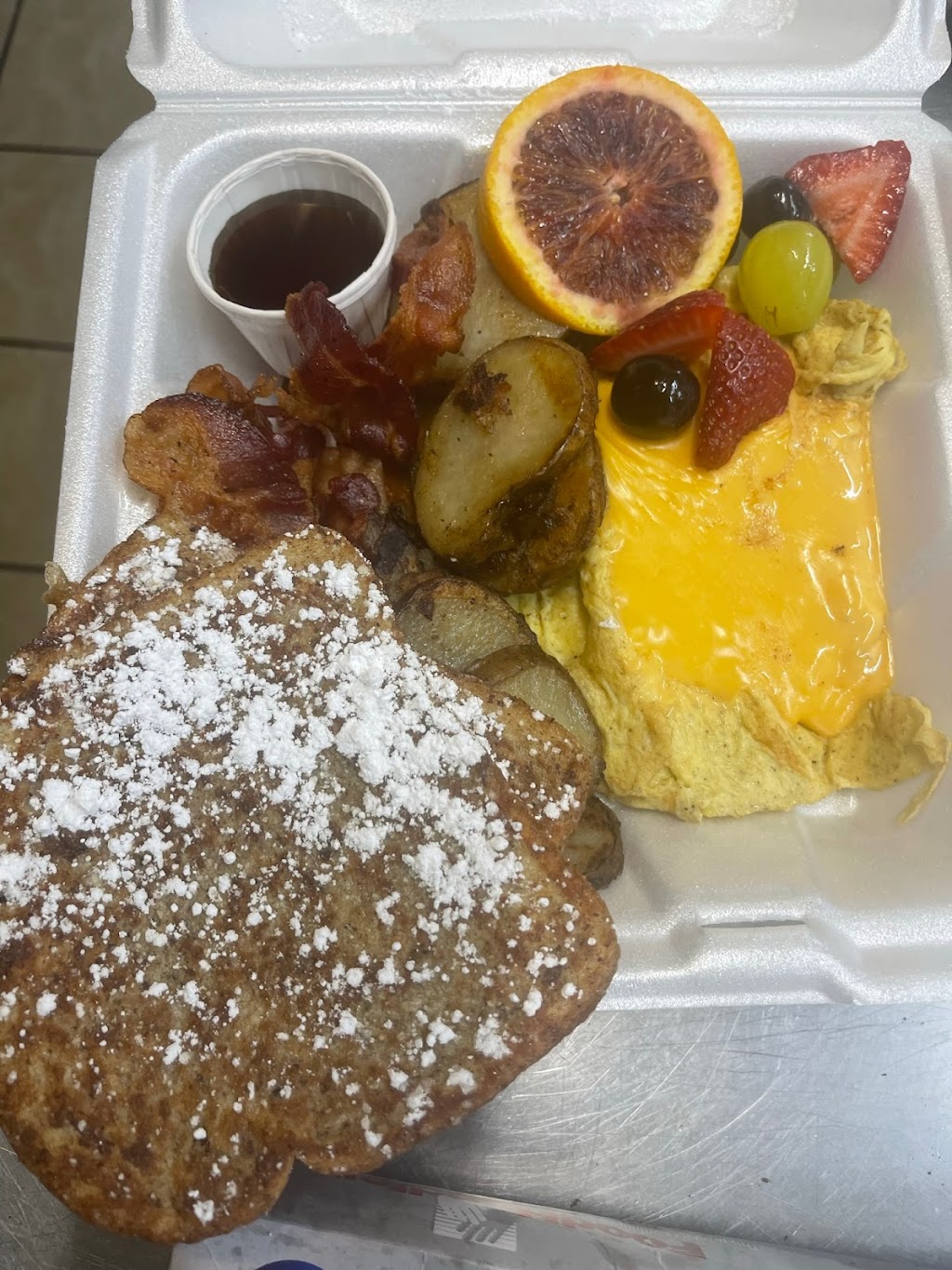 Pull Up Grill Hibachi | restaurant | Inside the Marathon Gas Station, 3399 N Arlington Ave, Indianapolis, IN 46218, USA | 4632671131 OR +1 463-267-1131