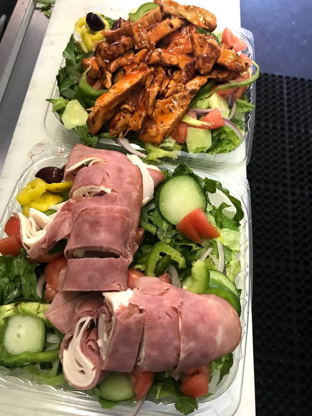 Hartford Pizzeria | meal delivery | 469 Hartford Ave, Providence, RI 02909, USA | 4014536666 OR +1 401-453-6666