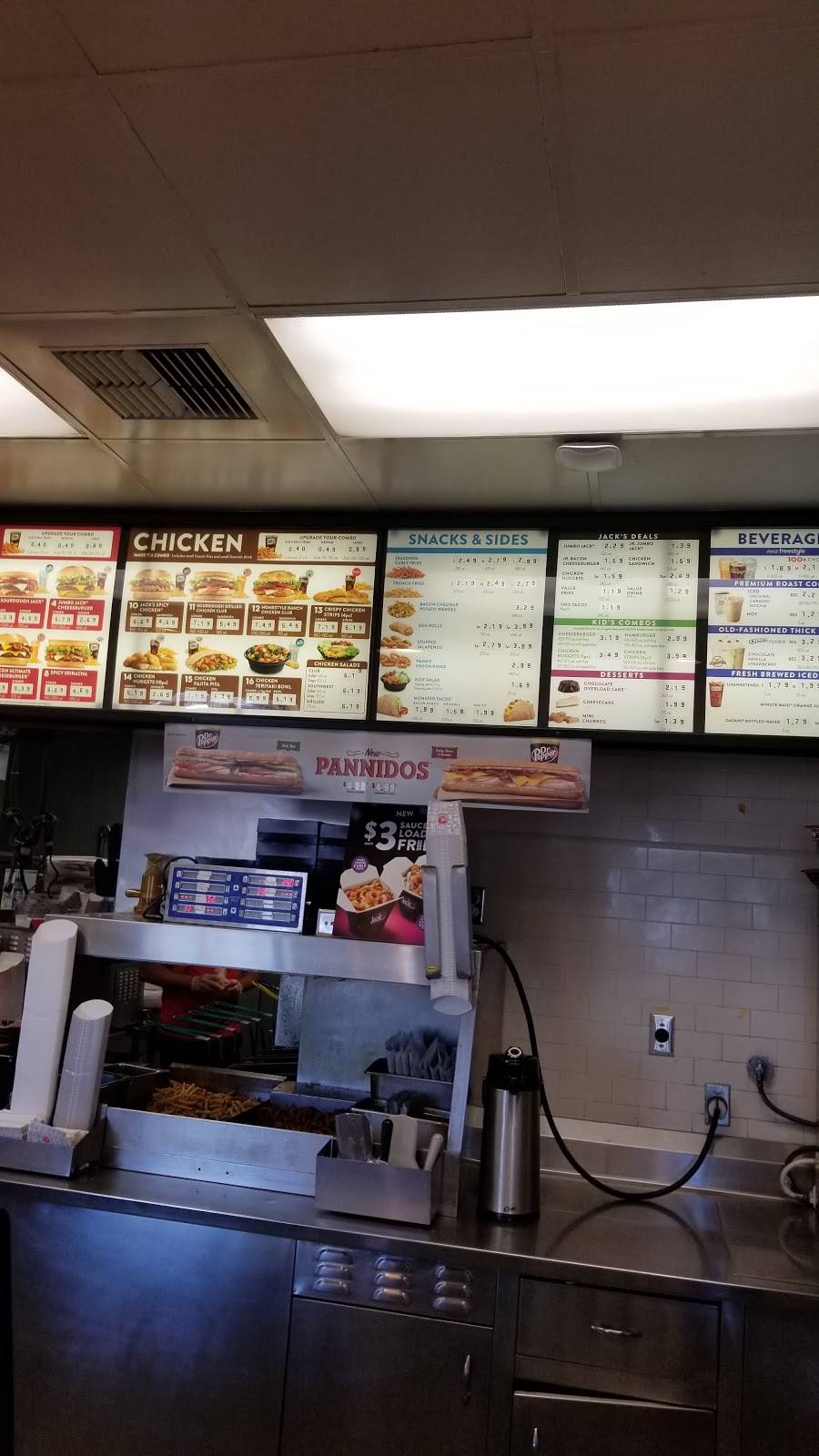 Jack in the Box | restaurant | 2098 S Garey Ave, Pomona, CA 91766, USA | 9096130425 OR +1 909-613-0425