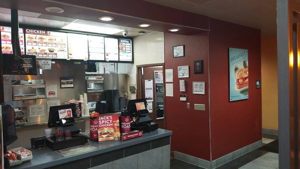 Jack in the Box | restaurant | 2010 Arby Way, Anderson, CA 96007, USA | 5303651765 OR +1 530-365-1765